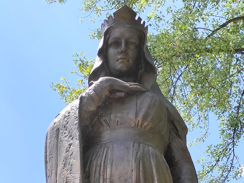 Spomenik kneginji Milici