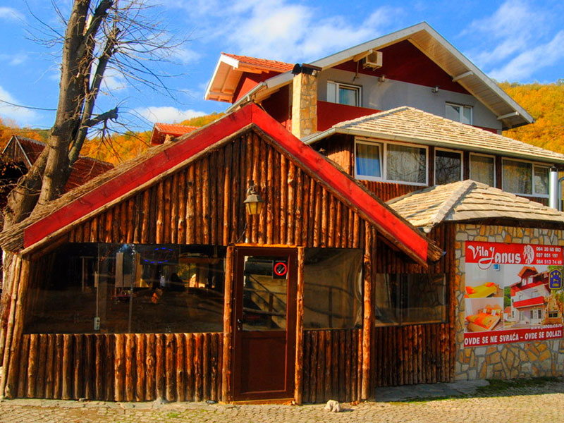 Vila Janus, Ribarska banja